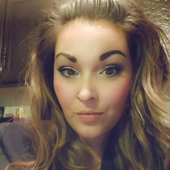 Meet your Posher, Shauna - Picture 1 of 1